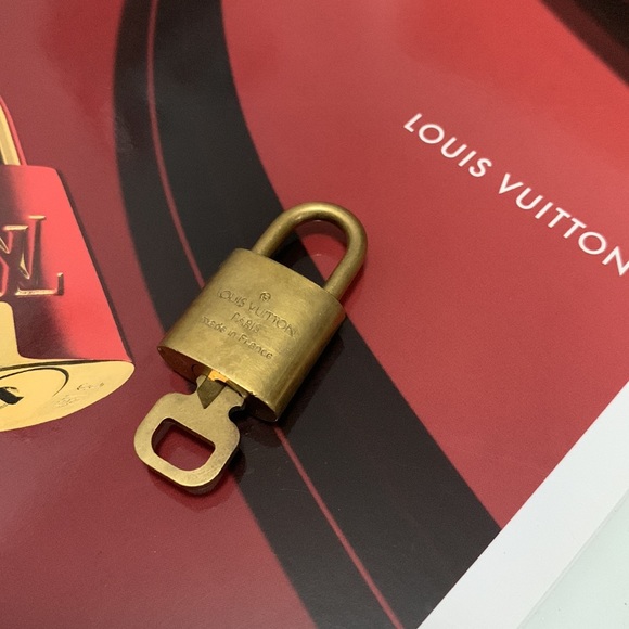 LV lockset #315 - Picture 2 of 3